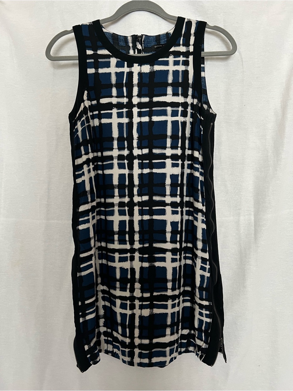 Banana Republic Navy, Black & White Plaid Sleeveless Shift Dress with Zippers